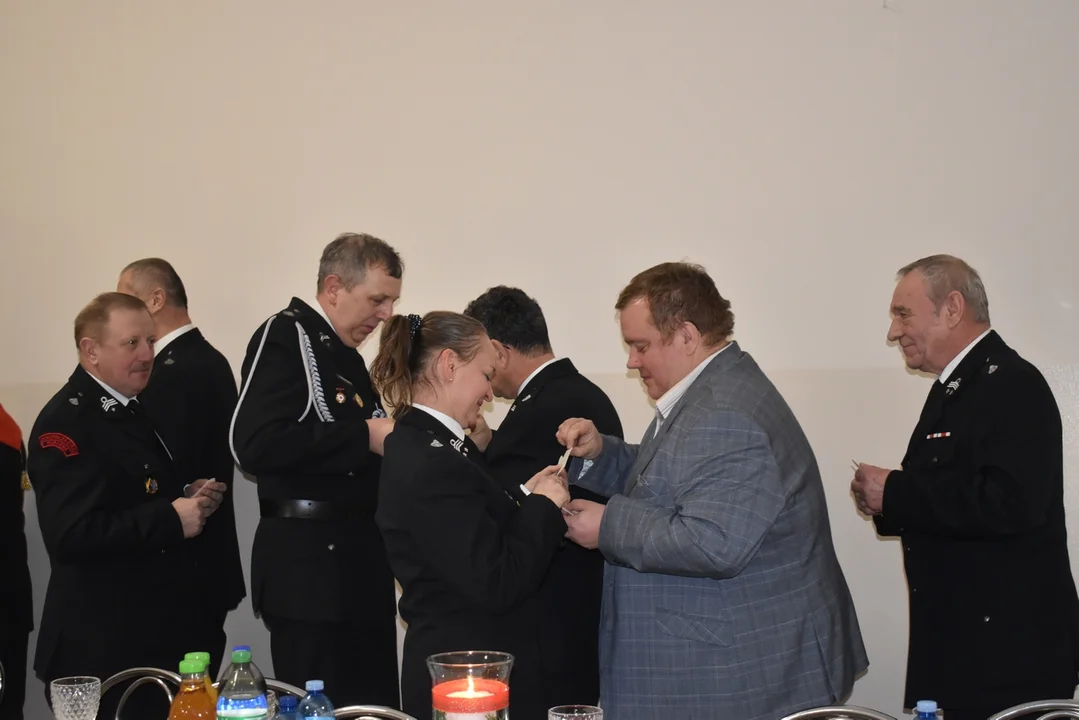 To był udany i intensywny okres. Strażacy ochotnicy z powiatu pleszewskiego podsumowali ostatnie miesiące podczas noworocznego spotkania - Zdjęcie główne