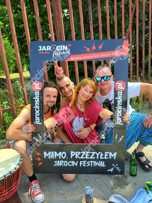 Ludzie na Jarocin Festiwal 2023 w naszej ramce [DUŻO ZDJĘĆ] - Zdjęcie główne