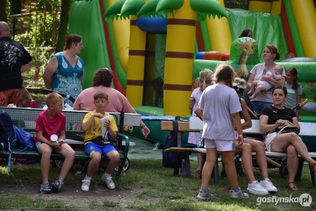 Rodzinny piknik w Pogorzeli - z alpakami i kamykami