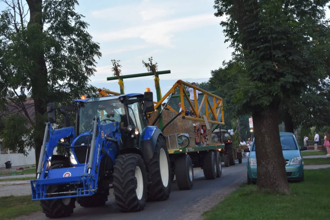 Dożynki w Kromolicach (gm. Pogorzela) na wypasie