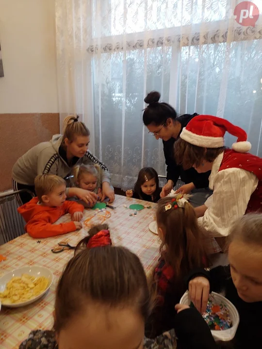 Mikołaj spotkał się z dziećmi i biesiada seniorów w Łaszczynie