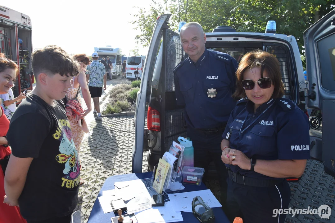 Piknik "Stara gazownia łączy pokolenia" w Krobi FOTO