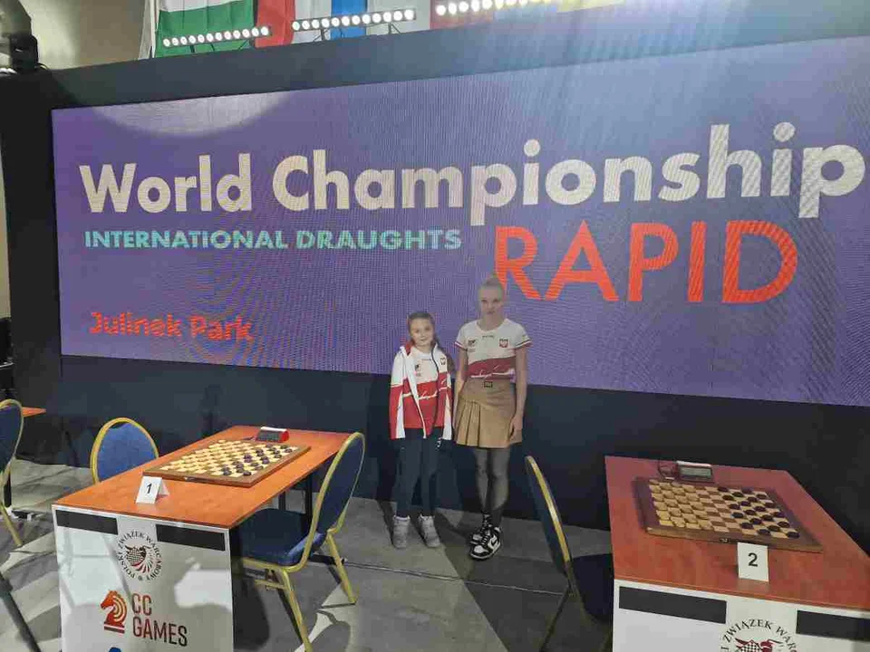Komorzanka na XII Mistrzostwach Świata Kobiet w warcabach 100-polowych w grze aktywnej - Zdjęcie główne