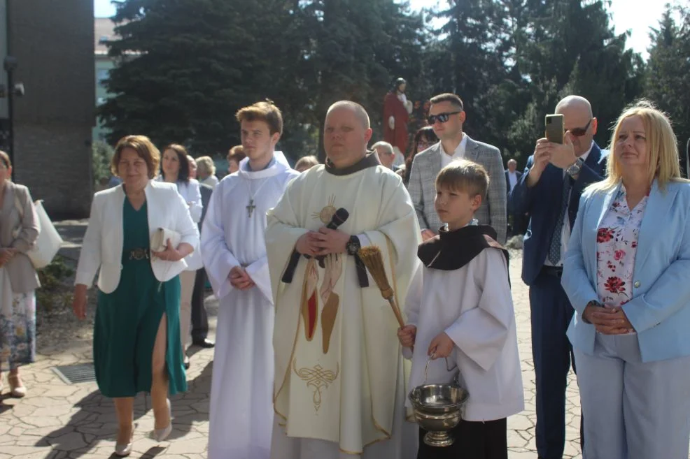 Pierwsza Komunia Święta w parafii św. Antoniego Padewskiego w Jarocinie