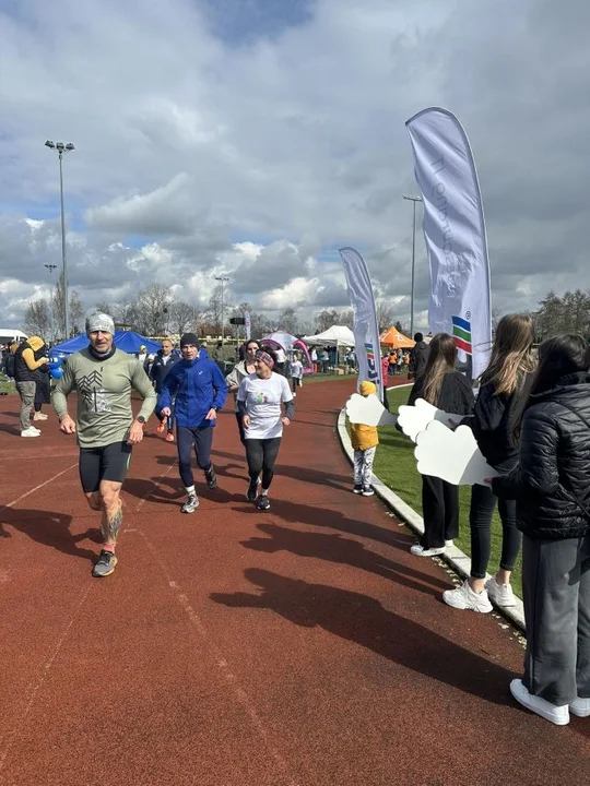 Bieg Kolorowej Skarpetki w Jarocinie. Z akcją dla Fundacji Ogród Marzeń