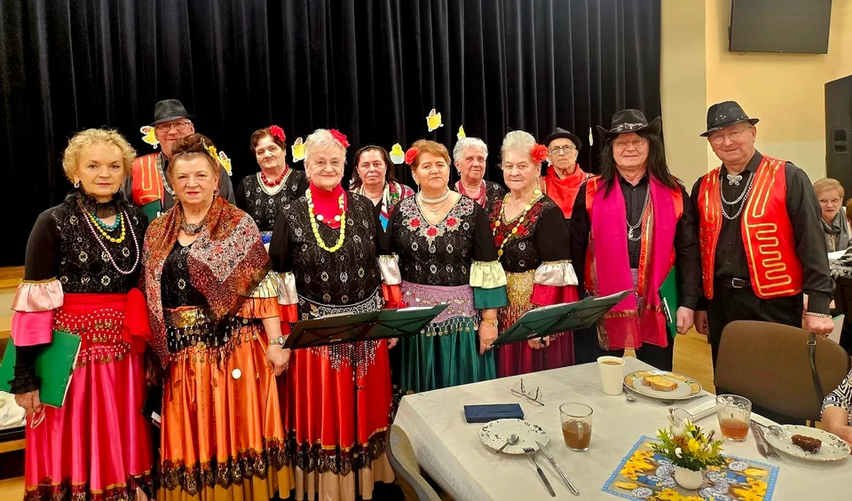 Seniorzy z Kobylina spotkali się przy wielkanocnym stole [ZDJĘCIA]