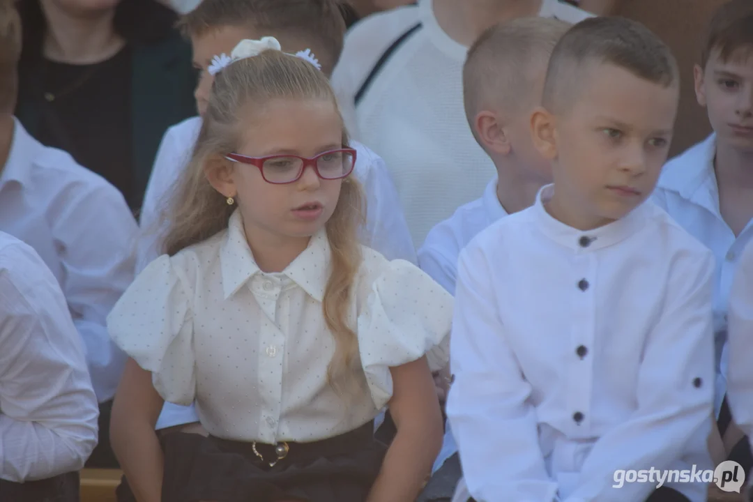Rozpoczęcie roku szkolnego 2025/2025 w szkole podstawowej w Krobi