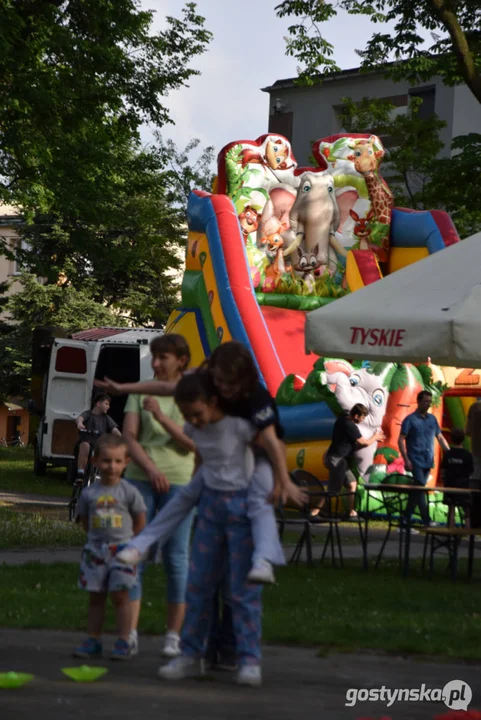 Radosne obchody Święta Narodowego Konstytucji 3 Maja w Pogorzeli