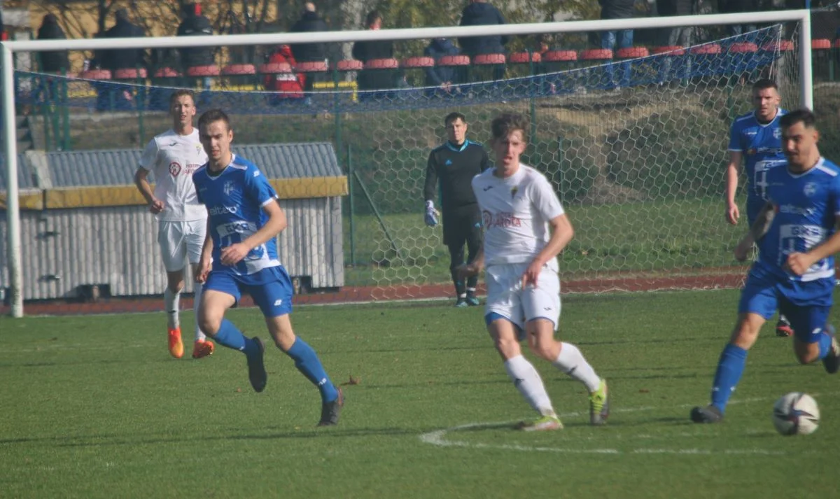 Jarota II Witaszyce - GKS Grebanin 4:1 i Grom Golina - Phytopharm Klęka 3:2