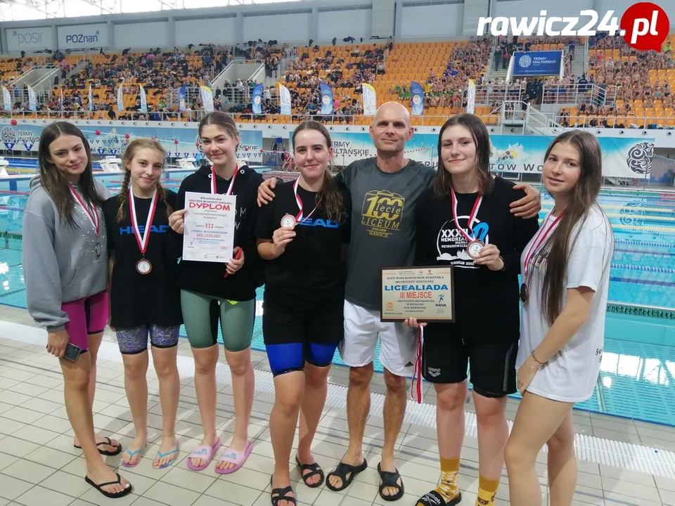 Pływacy I LO Rawicz z medalami na mistrzostwach Wielkopolski