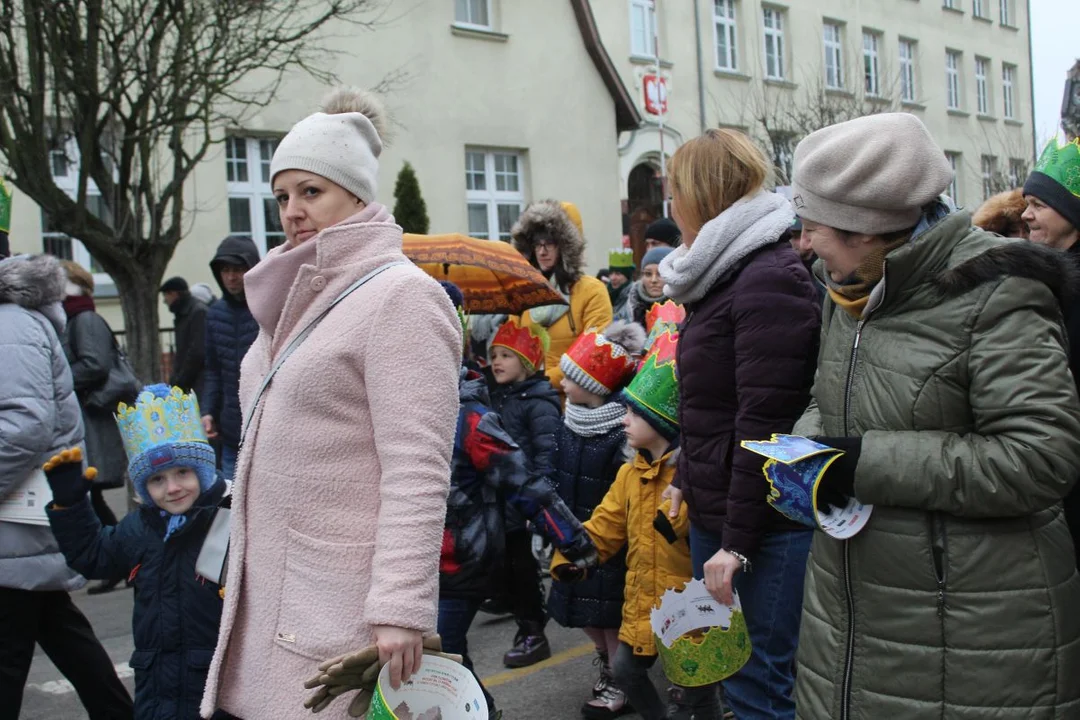 Orszak Trzech Króli i 12. Jarocinskie Kolędowanie w Jarocinie