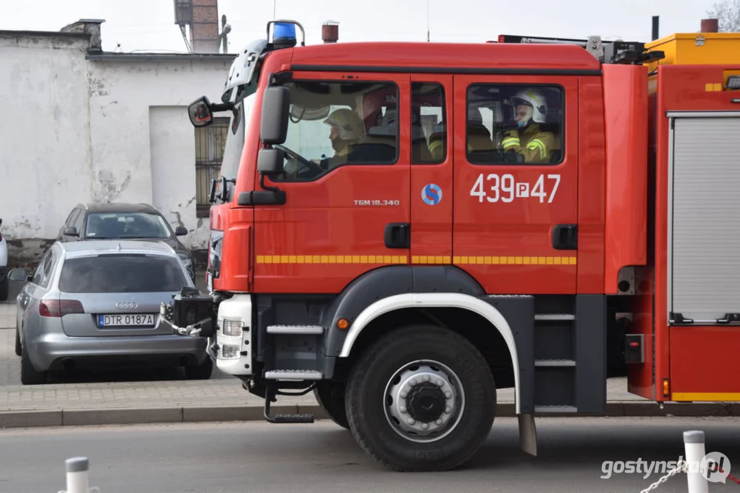 Ćwiczenia zastępów JRG oraz strażaków ochotników w zakładzie przetwórstwa spożywczego Pudliszkach