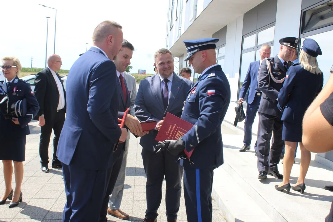 Święto Policji w Jarocinie. Komendant: Wasza służba to jest znacznie więcej niż tylko praca [ZDJĘCIA, FILM] - Zdjęcie główne