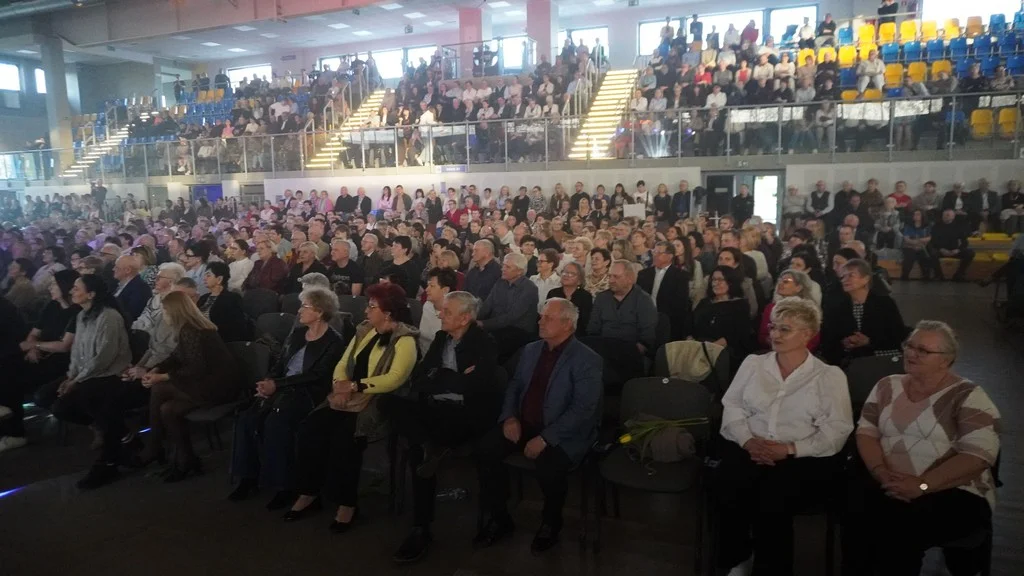 Budka Suflera zagrała specjalnie dla pań! Tłumy na Dniu Kobiet w Pleszewie [ZDJĘCIA]