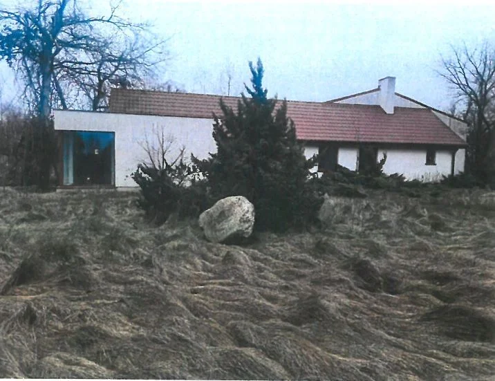 Gmina sprzedaje dom ze stawem w Ludwinowie