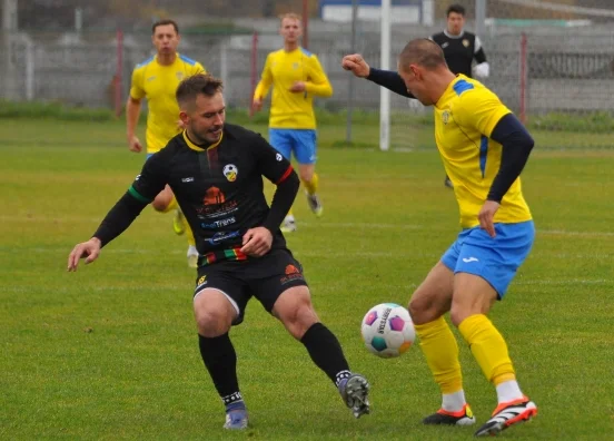 Piast Czekanów - Stal Pleszew