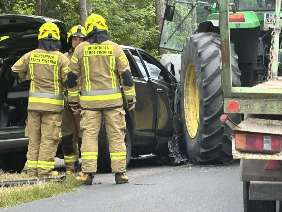 Kolizja na drodze powiatowej Jarocin - Żerków