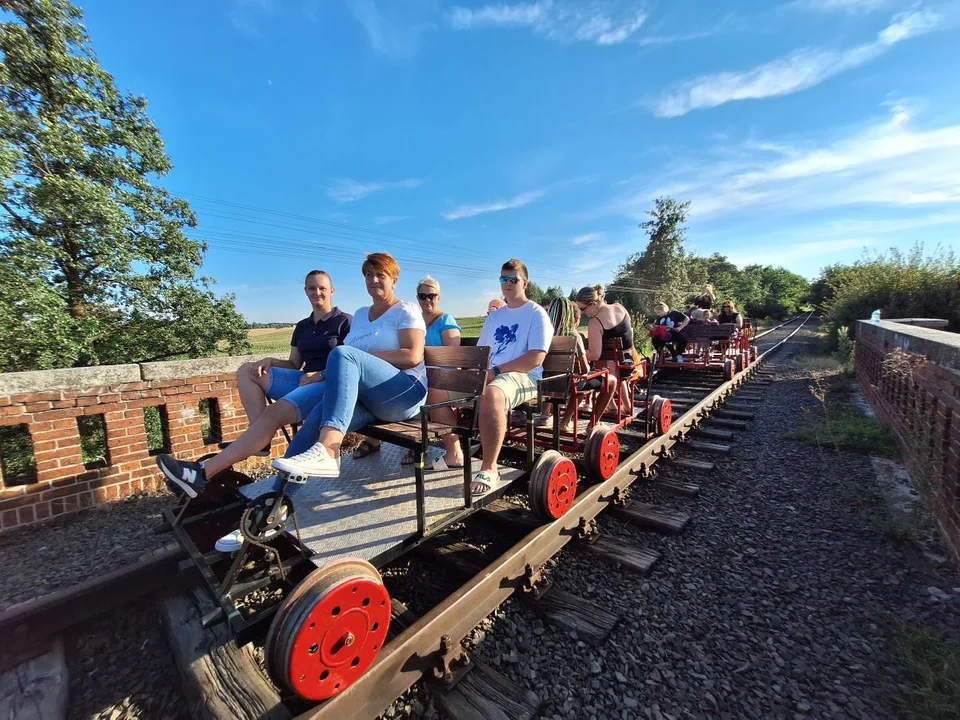 Pierwszy piknik z nowym sołtysem i radą sołecką Roszkowa [WIDEO, ZDJĘCIA] - Zdjęcie główne