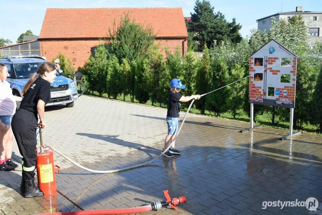 Piknik "Stara gazownia łączy pokolenia" w Krobi FOTO