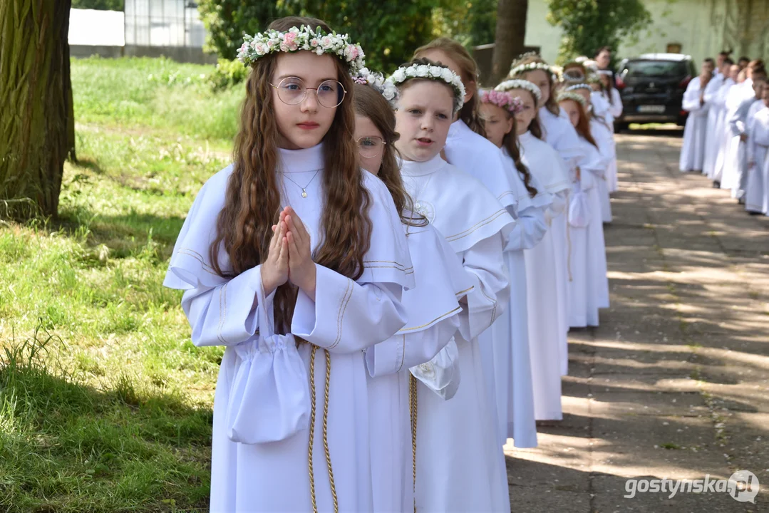 I Komunia Święta w parafii Narodzenia Najświętszej Maryi Panny w Poniecu