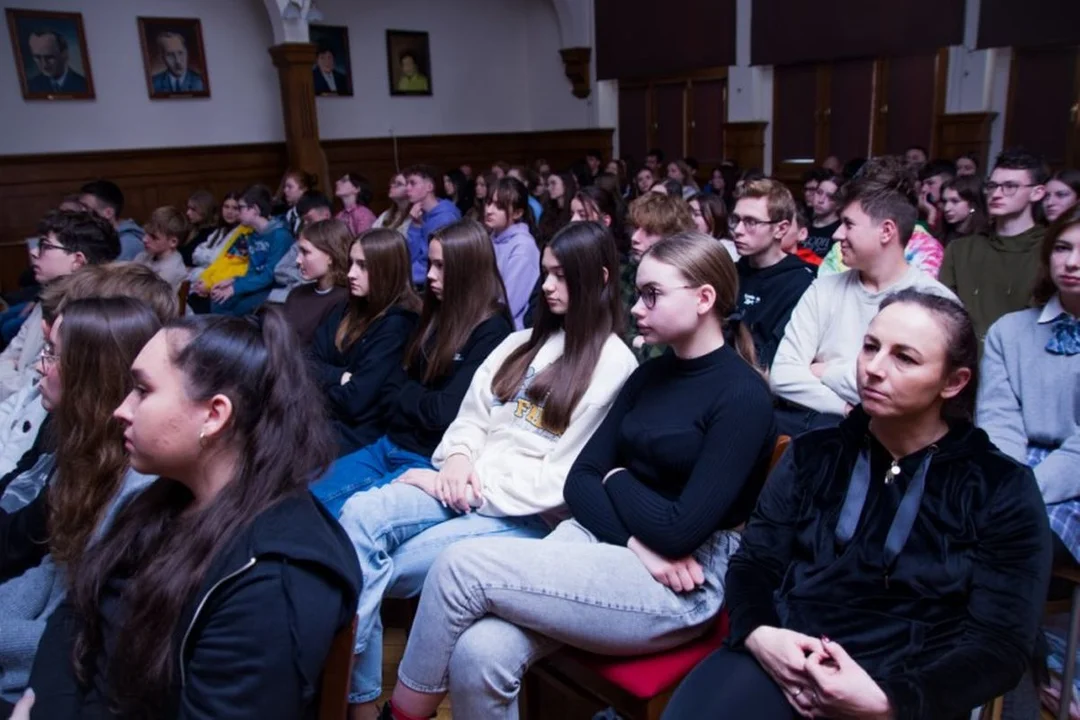 Julie Erch Petersen i Andreas Markussen objechali świat na rowerach. Przybyli także do Jarocina