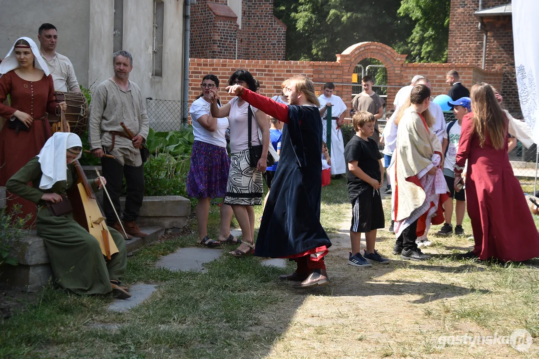 Dzień z Małgorzatą - Jarmark Średniowieczny w gostyńskiej farze