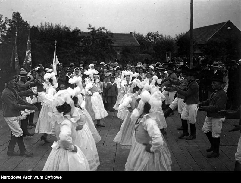 Biskupizna na zdjęciach NAC - nie tylko folklor