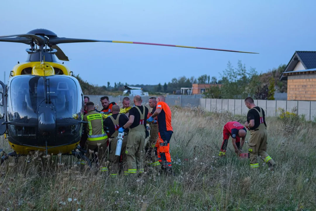 Mężczyzna spadł ze schodów. Lądował śmigłowiec LPR-u - Zdjęcie główne