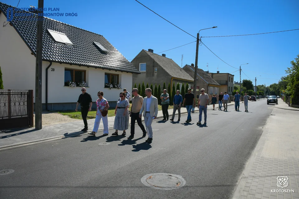Milion złotych na ulicę w Krotoszynie. Są nowe chodniki i bezpieczniejsze przejścia