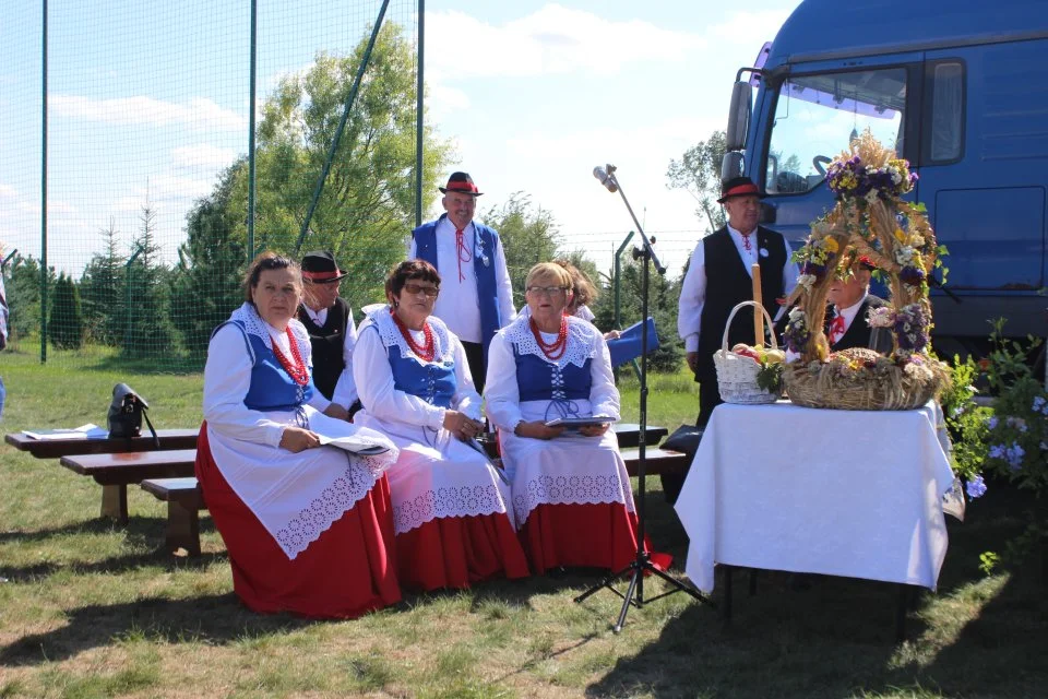 Dożynki wiejskie w Świnkowie