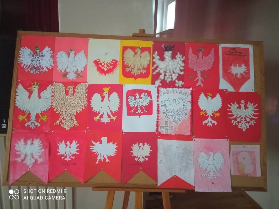 Uczniowie Szkoły Podstawowej w Bojanowie pamiętają o Powstaniu Wielkopolskim - Zdjęcie główne