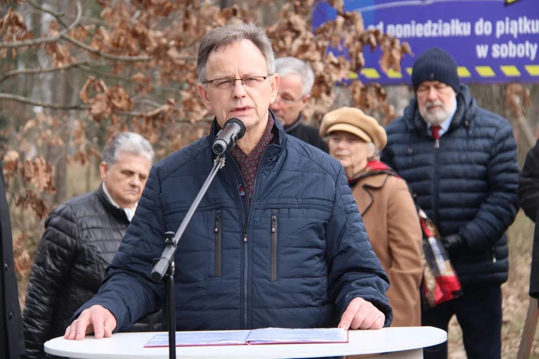 Uczcili Żołnierzy Wyklętych na mszy św. i przy pomniku w Jarocinie