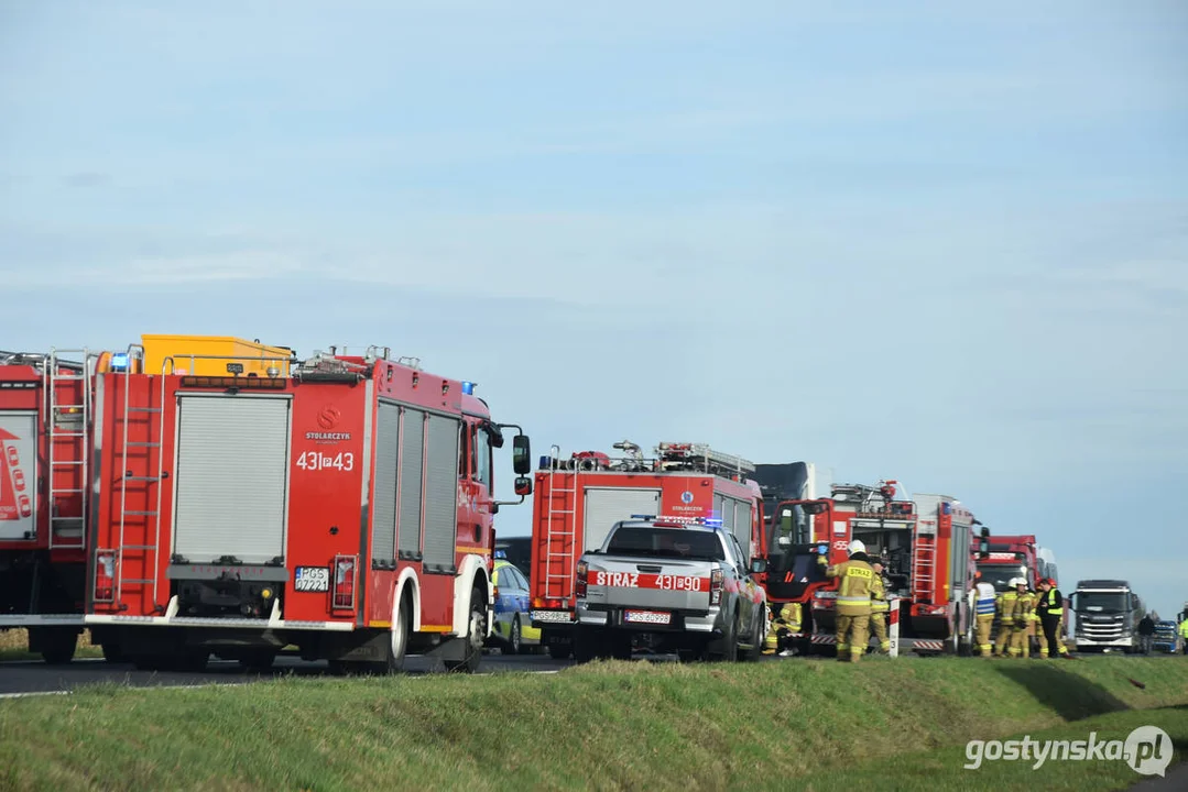 Kraksa na DK12 (obwodnica Borku Wlkp.). Zderzenie 4 samochodów