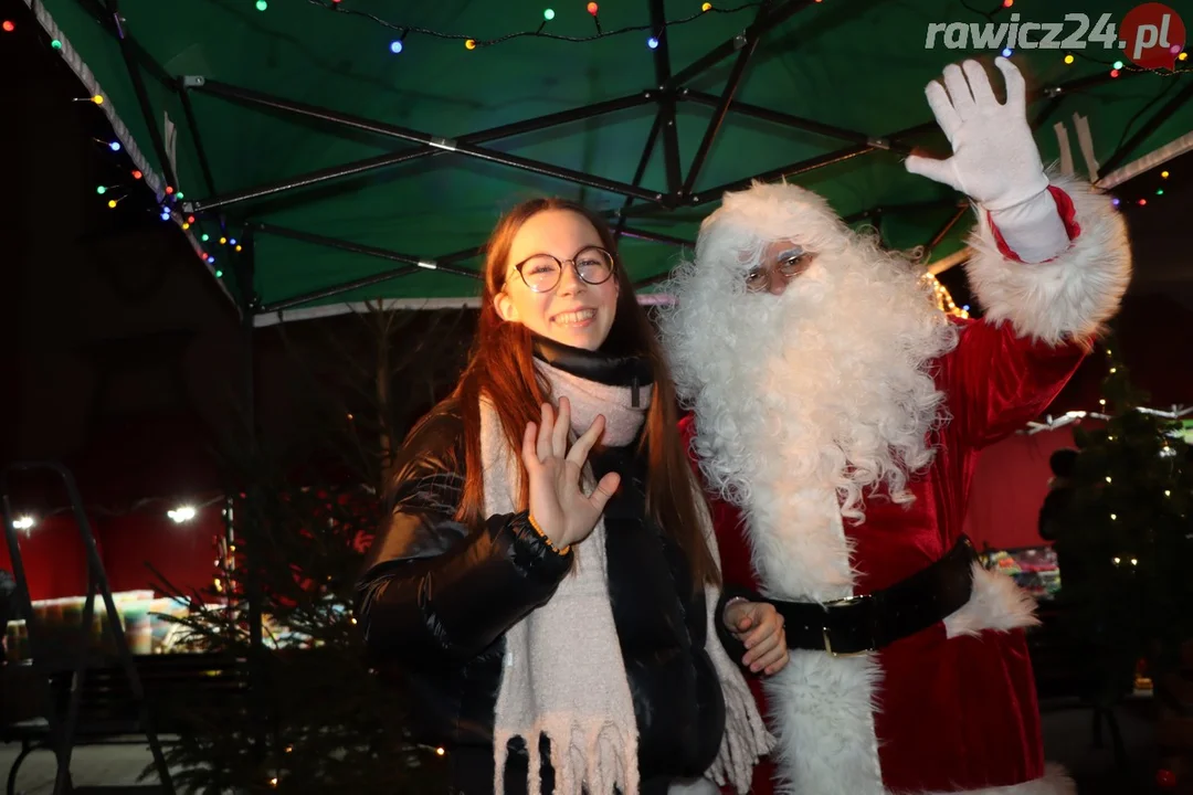 Spotkanie ze Świętym Mikołajem na Rawickim Jarmarku Bożonarodzeniowym