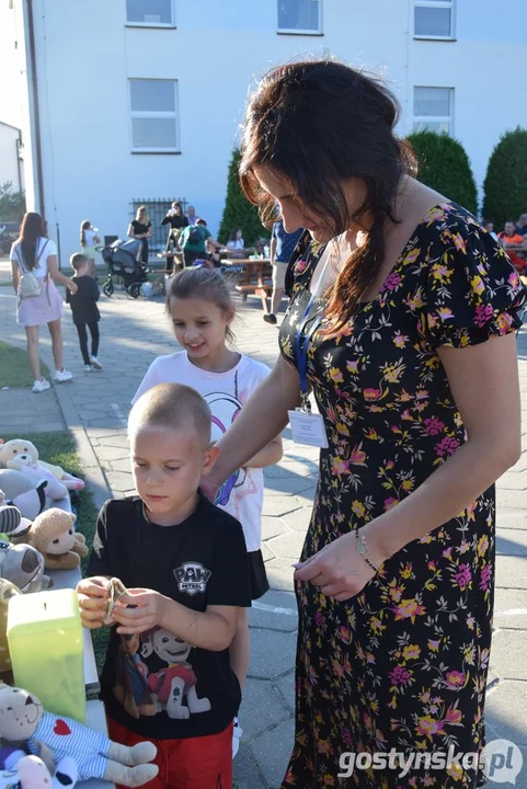 Festyn rodzinny i otwarcie boiska wielofunkcyjnego w Bodzewie