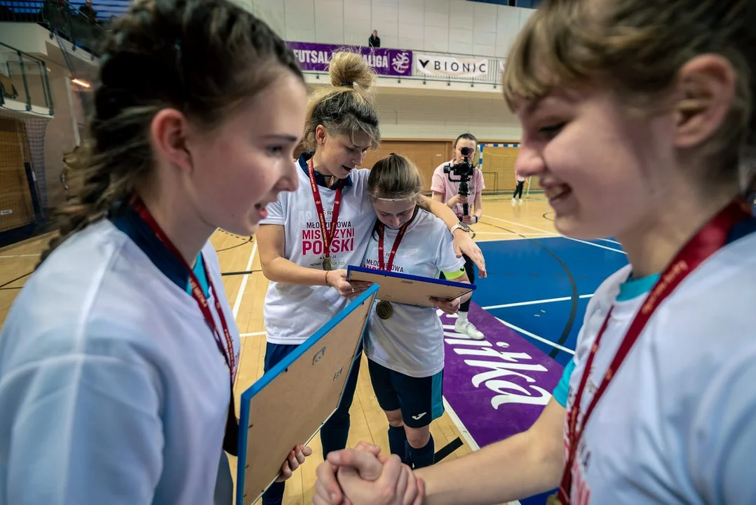 Młodzieżowe Mistrzostwa Polski w futsalu U-15 w Poznaniu. Zwycięstwo Sparty Miejska Górka