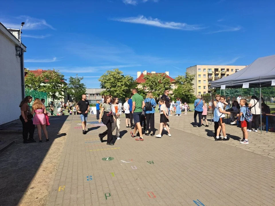 Festyn w Jarocinie ,,Mama, tata i  ja”