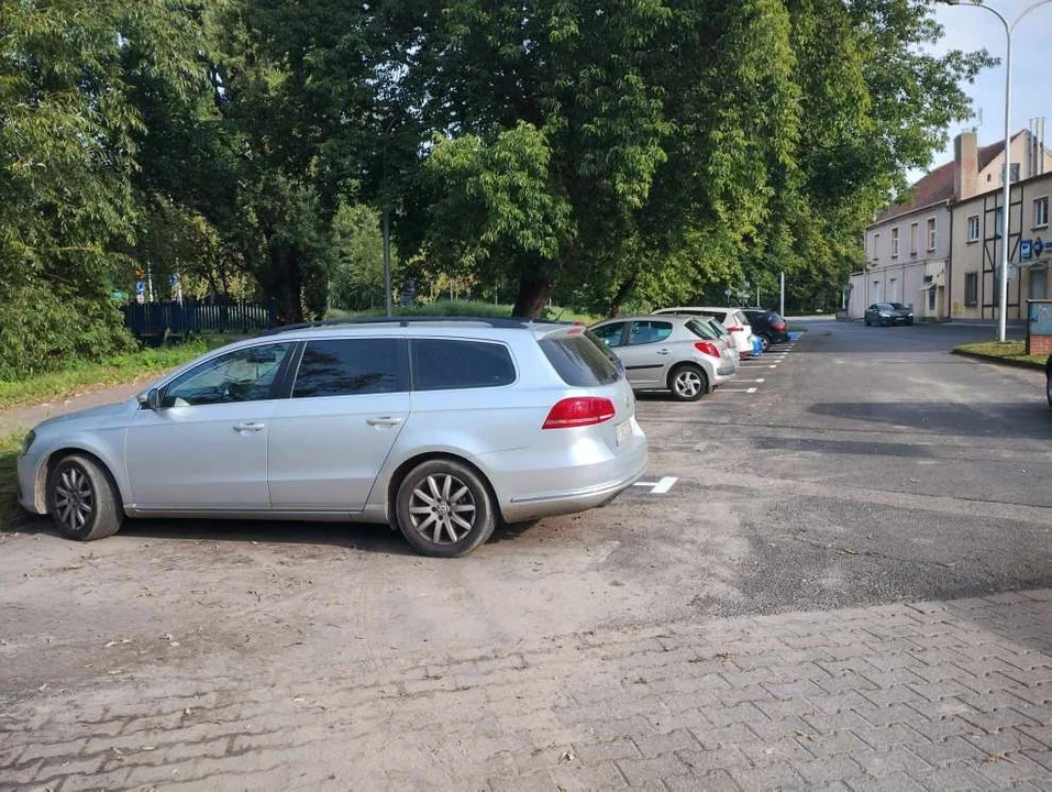 Parking przy ulicy św. Ducha w Jarocinie