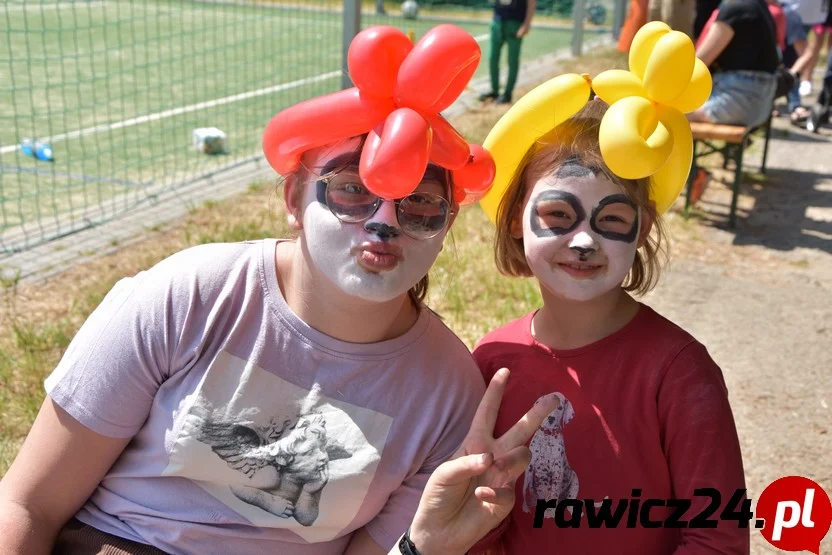 Mieszkańcy osiedla Westerplatte w Rawiczu bawili się na festynie - Zdjęcie główne