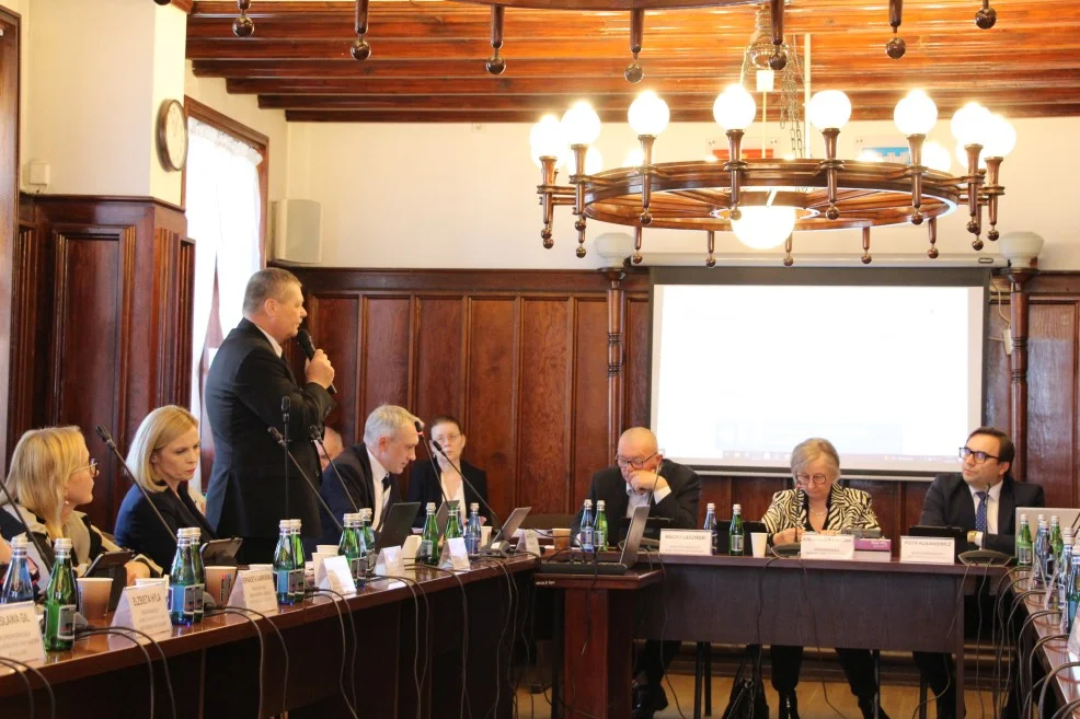 Ostatnia sesja rady miejskiej gminy Pleszew ósmej kadencji
