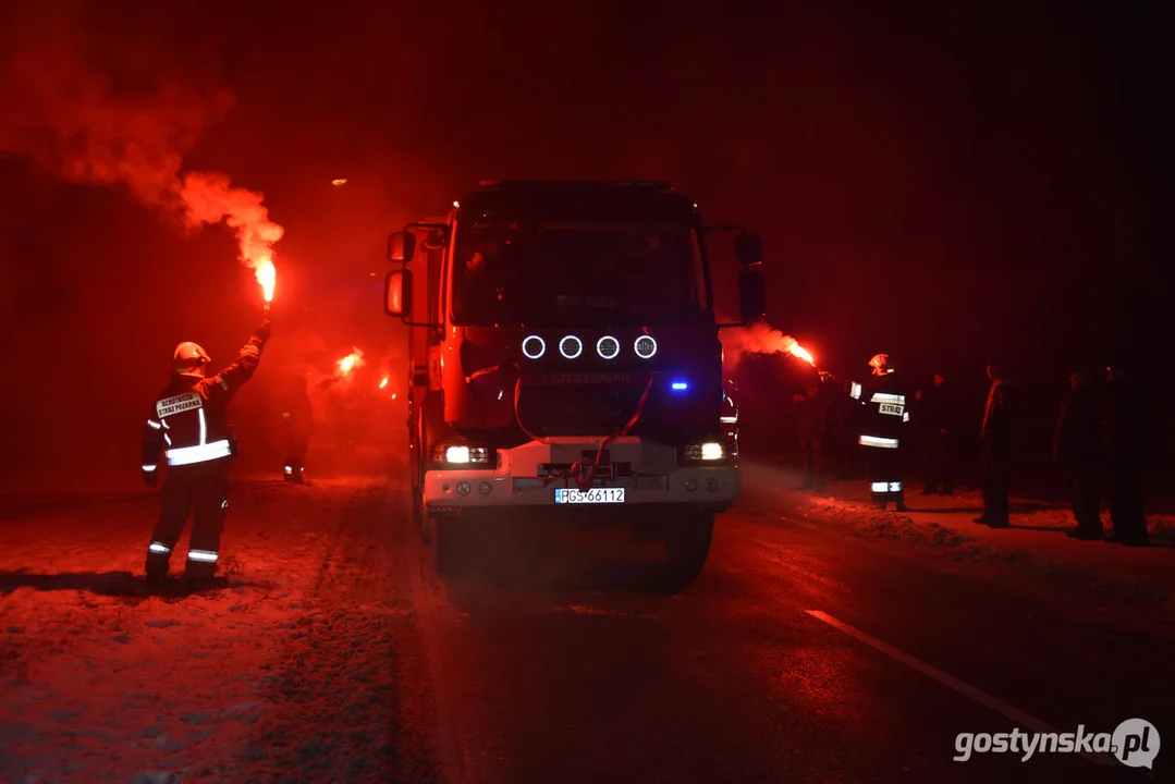 Nowy wóz strażacki dojechał do OSP KSRG Gola (gm. Gostyń)