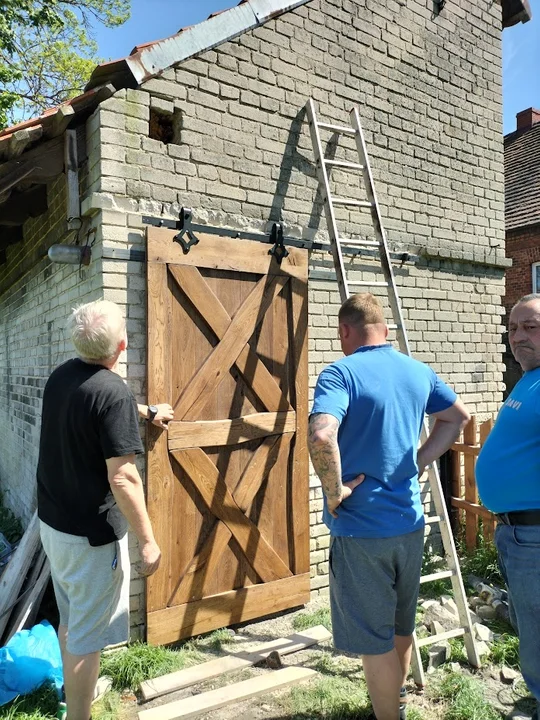 Budowa stolarni oraz warsztaty budowniczego dud w Domachowie