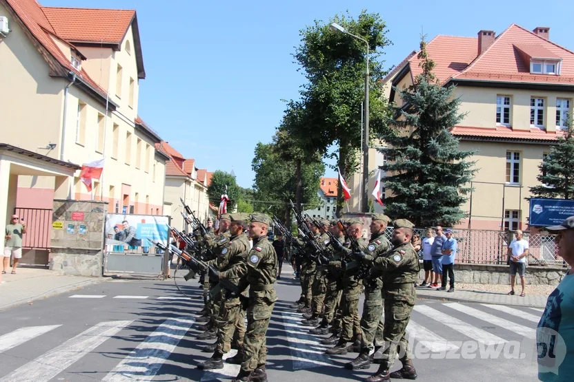 Obchody Święta Wojska Polskiego w Pleszewie