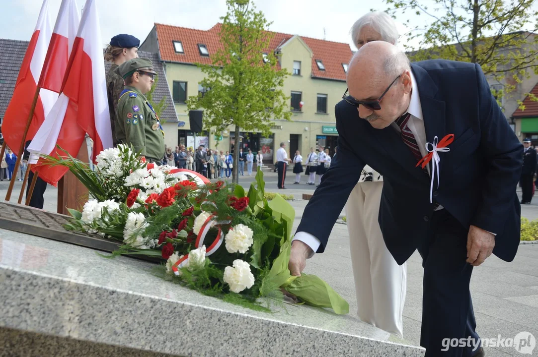 Obchody 234. rocznicy uchwalenia Konstytucji 3 Maja i festyn PRL w Krobi
