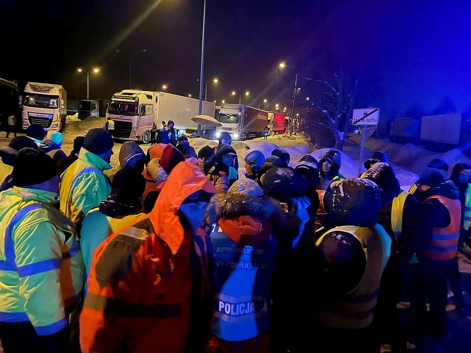 Funkcjonariusze z poznańskiego Zespołu Antykonfliktowego wrócili do domu