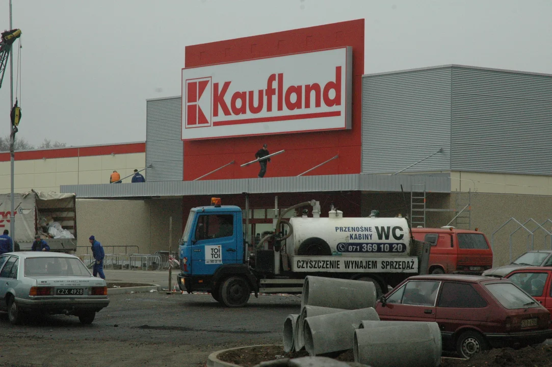 Dokładnie dwadzieścia lat temu w Jarocinie otwarto Kaufland