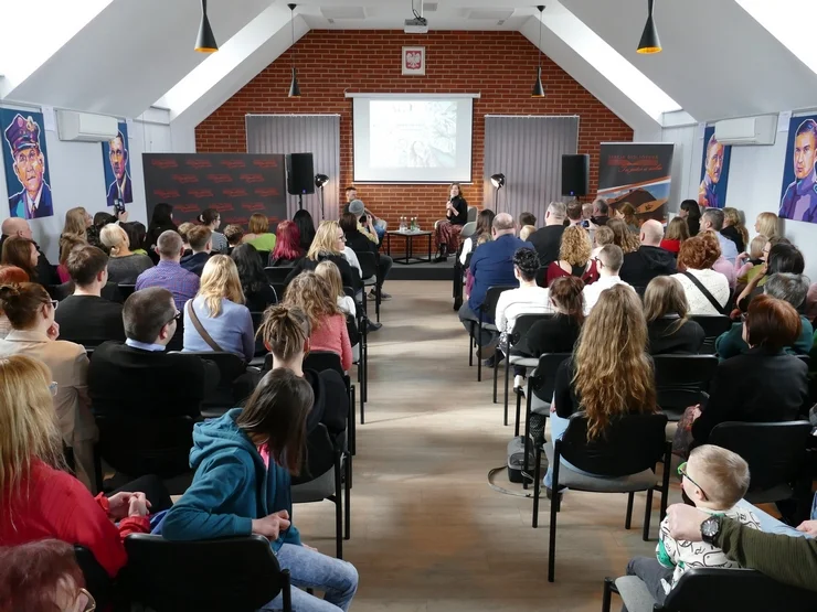 Spotkanie z Adamem Wdówką z programu Down the Road