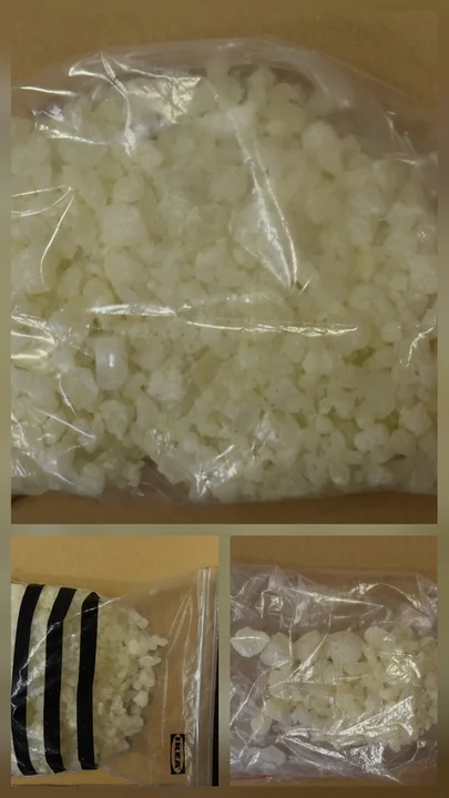 Policyjny nalot na blok w Pleszewie