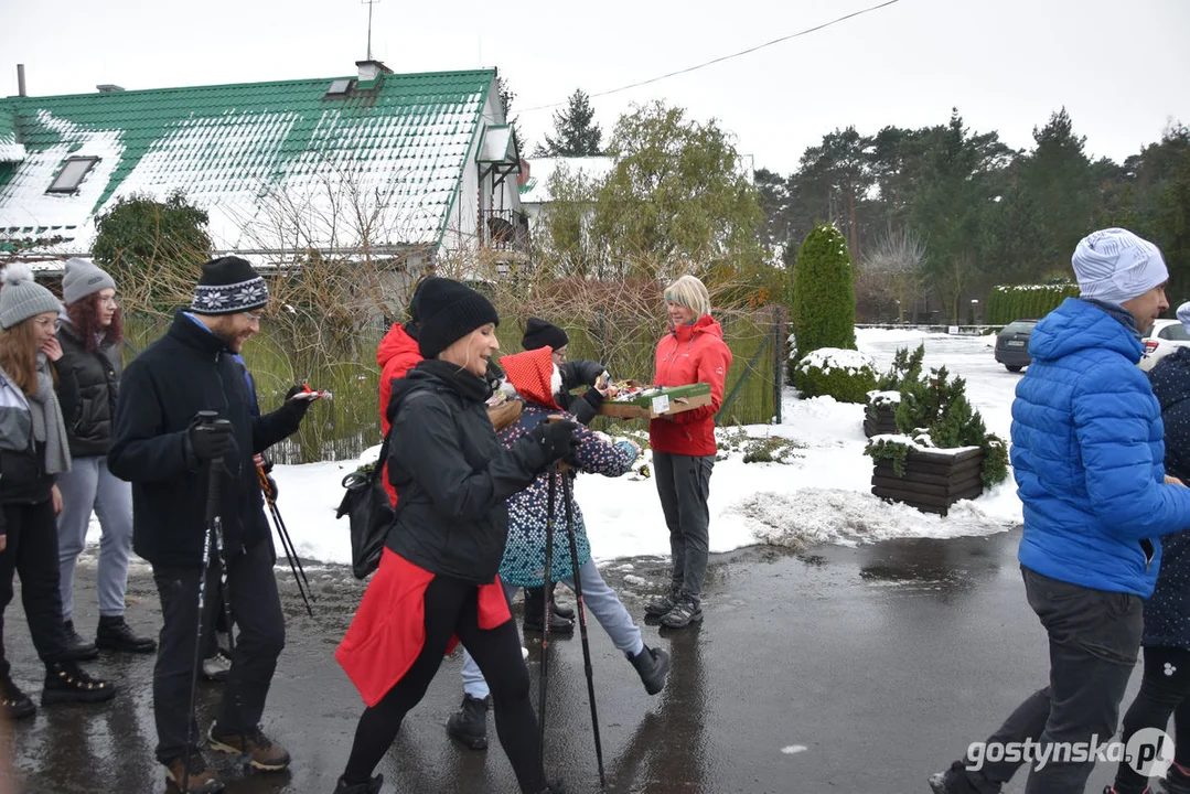 Mikołajkowy Charytatywny Marsz Nordic Walking „Idziemy dla Julki”