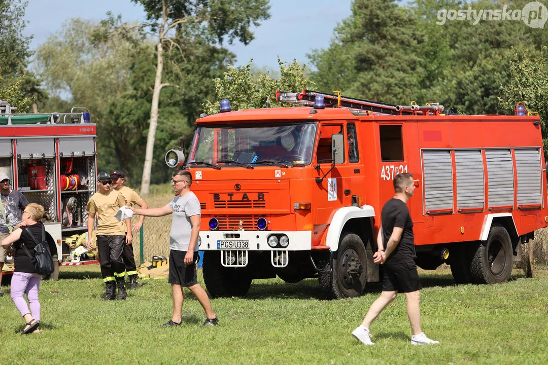 Strażacki Piknik Historyczny w Dzięczynie